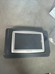 TomTom XL 325-S GPS Car Navigation System 1GB 4.3 inch Screen