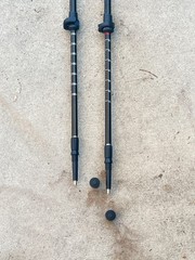 Croosie Outdoors Aluminum Trekking Poles 105-135CM .. 5U
