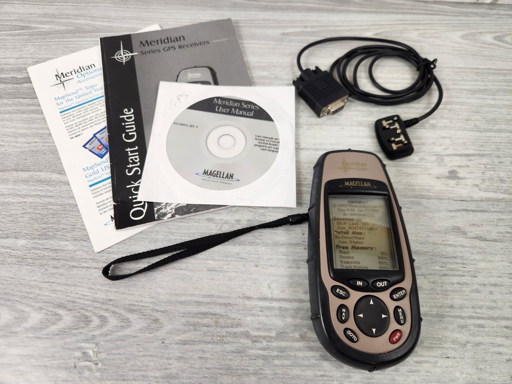 Magellan Meridian Gold Handheld GPS Receiver Hiking/Camping/Boating Battery Op