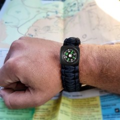 20mm Slip-On Wrist Compass [15PCS] – Hard Shell Liquid Filled Compass – [Black]