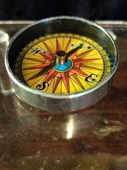 Fancy Engravable Aluminum Compass w Velvet Bag