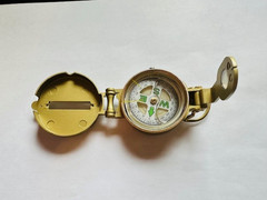 Engineer Directional Compass – Gold Toned Metal ( Needs TLC )