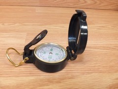 Unbranded / Generic Round Black & Gold Engineer Directional Compass Only *READ*
