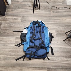 Eureka GetAway 3900 Intrenal Frame 28″ Hiking Camping Backpack w/ Rain Cover