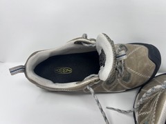 Keen Genoa Peak hiking shoes Size 7 brown nubuck leather