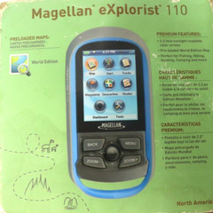 Magellan eXplorist 110 Handheld GPS Navigation World Edition Map Hiking F7