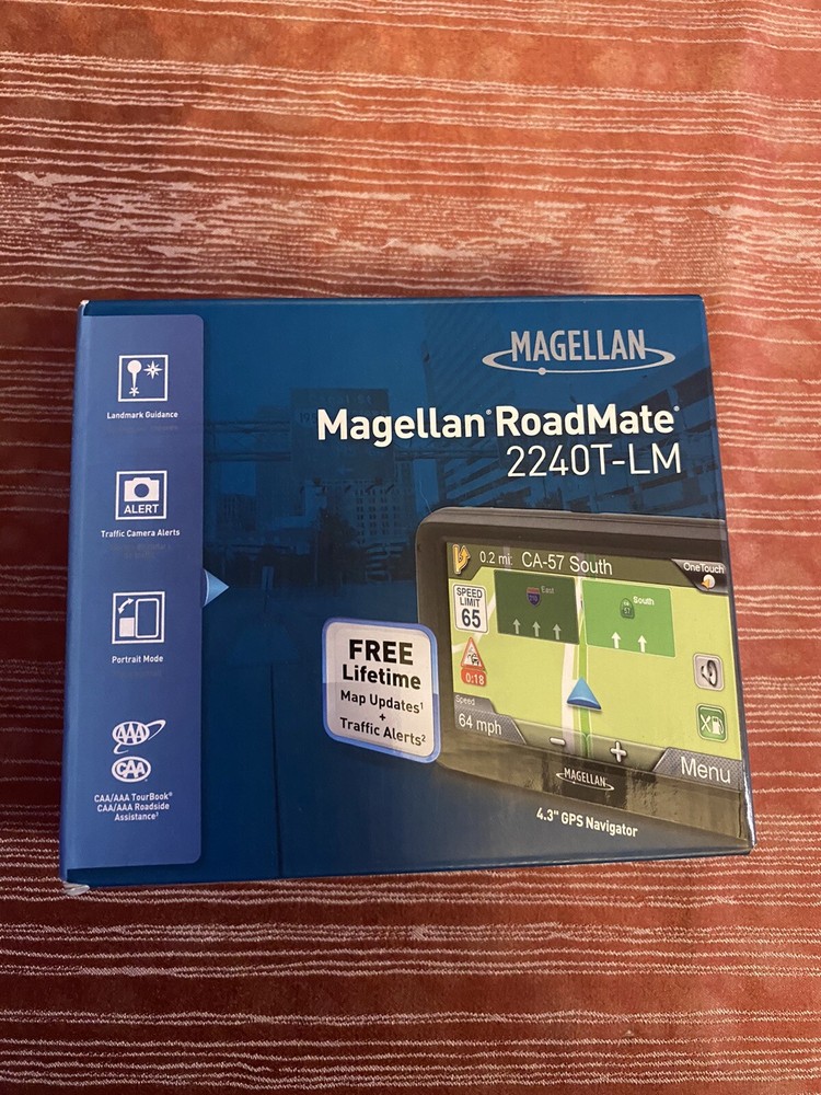 Magellan RoadMate 2240T-LM GPS Bundle Free Shipping