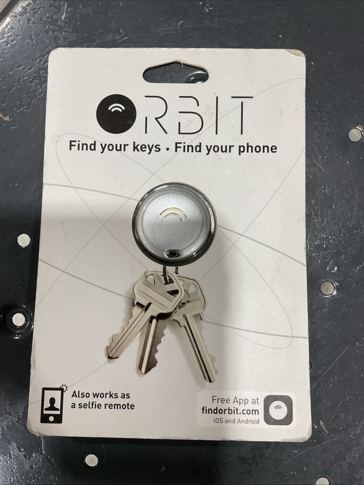 Orbit – Find Your Keys, Find Your Phone And Take A Selfie – Silver