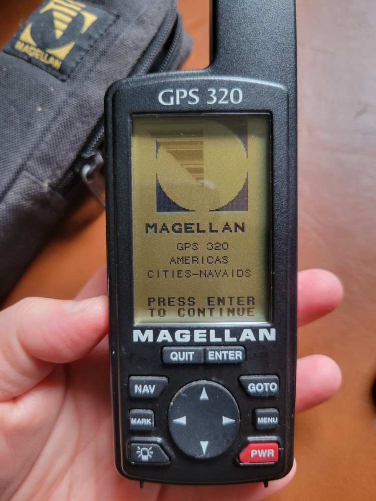 Magellan Marine/Outdoor Handheld NAV GPS 320 TESTED
