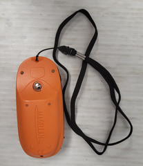 (N94288-1) Magellan 980771-09 eXplorist 100 Handheld GPS