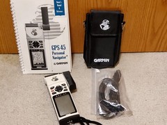 Garmin GPS 45 GPS45 Handheld Personal Navigator Bundle Case Charger Holder
