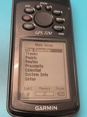 ORIGINAL Garmin 72H Waterproof Handheld GPS W/BATTERIES