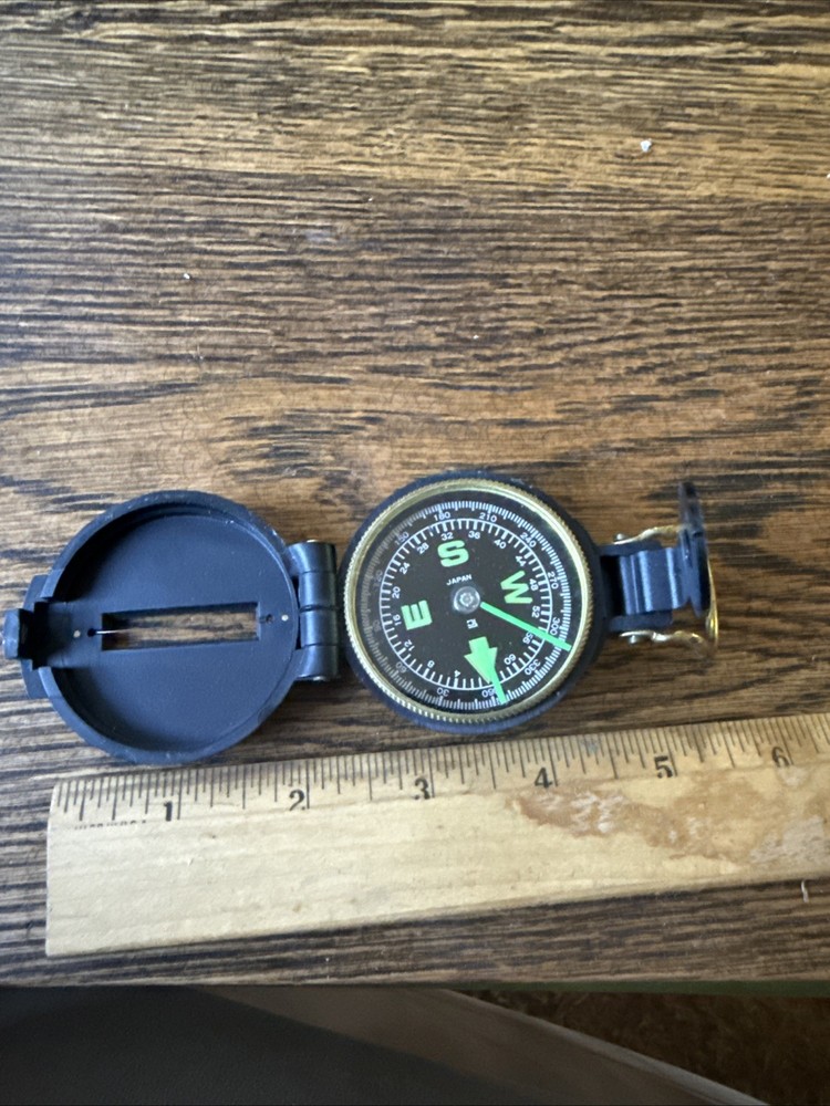 Vintage Brass Ring Engineer Directional Compass Quality Japan TC Works Great