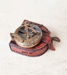 SUGRA ART Trust in The Lord… Famous Quote Sundial Compass with Leather case