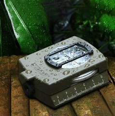 Professional Compass Geological Hiking Navigation Army Outdoor Green New