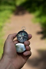 Coghlan’s Pocket Compass Lightweight and Compact Outdoor Navigation Tool