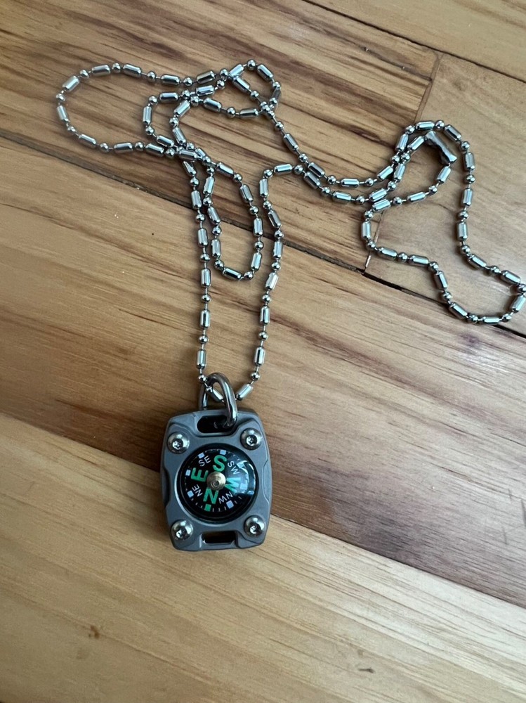 MecArmy CMP2, Sandblasted, EDC Compass, With Fluorescence Glow,Beaded Chain used