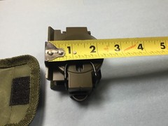 Military style plastic Compass with pouch (green)