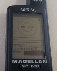 MAGELLAN GPS 315 Handheld 4″ LCD Screen- Fishing Hunting Camping Boating Hiking