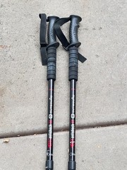 Set of Outbound Antishock Trekking Poles 110-135CM .. 5S