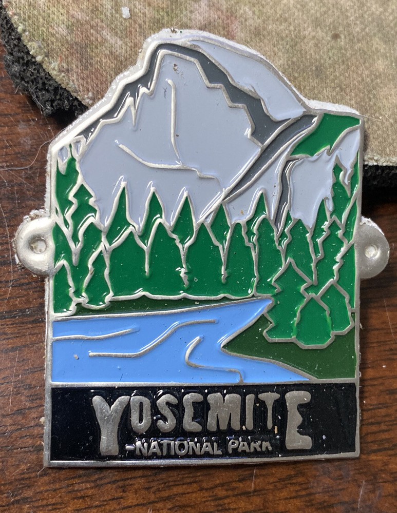 Yosemite National Park Hiking Staff Stick Medallion NEW