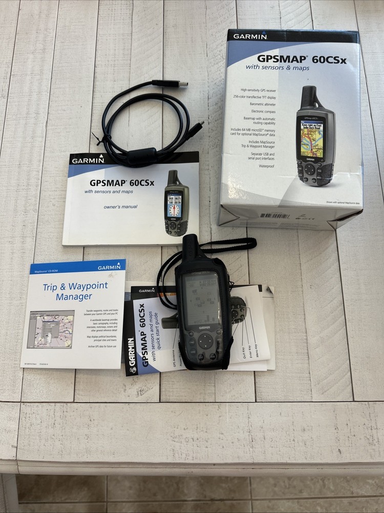 Garmin GPSMAP 60CSx Hiking GPS Waterproof Compass Altimeter Easy Read Display