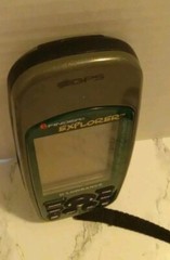 Lowrance iFinder Explorer Waterproof Handheld GPS Read. Free Shipping(works)