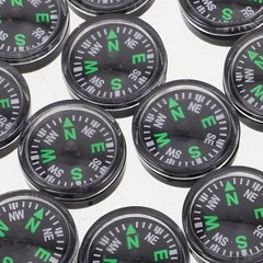 12pcs Compass 20mm Compact Lightweight For Outdoor Activities