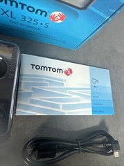 TomTom XL 325-S GPS Car Navigation System 1GB 4.3 inch Screen
