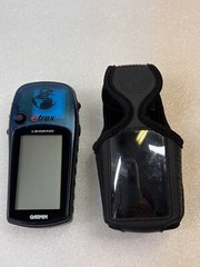 Garmin eTrex Legend Blue w/Case – **MINT CONDITION**