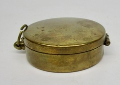 Vintage York Hamza compass in brass case with hinged lid 1 3/4″ round