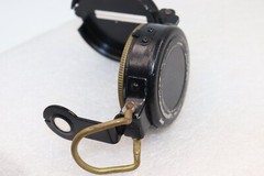 Vintage Precise Pathfinder Liquid Filled Pocket Compass JAPAN Metal Case, Black