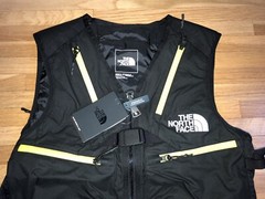 The North Face Mens Black Series 3L Vest NF0A4AK2 Standard Fit-Black-Size