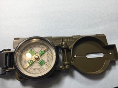 Military style plastic Compass with pouch (green)