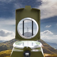 High Accuracy Waterproof Military Compass with Carrying Bag.