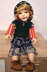 Oncrown Artist Doll 2003 83/777 Porcelain Collector Doll 38cm Original Outfit