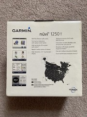 Garmin nüvi 1250T 3.5-Inch Portable GPS Navigator with Traffic