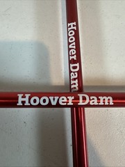 Hoover Dam 2-Piece Fitness Walking Poles Red