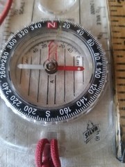 VINTAGE SILVA STOCKHOLM SWEDEN COMPASS CAMPING MAP READING TOOL W/ROPE