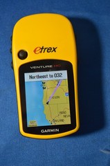 GARMIN eTrex Venture HC Handheld Satellite GPS Navigation – Excellent