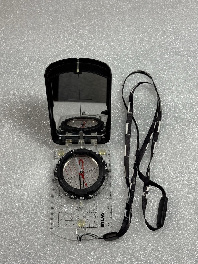Silva Ranger 2.0 Compass Clinometer Angles of Incline Hiking Camping Luminous