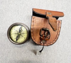 1885 Wanderers Brass Round Pocket Compass With Leather Case Decor Office Study