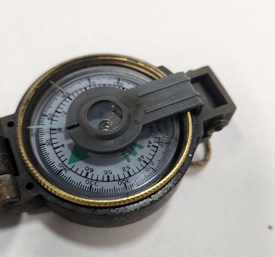 Engineneer Lensatic Directional Field Compass With Folding Cover Hunting Camping