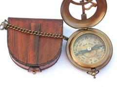 Brass Sundial Compass with Leather Case and Chain – Push Open Compass