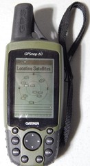 Garmin GPSMAP 60 Bundle with Belt Clip, Charger, Manual in Box -WORKS GREAT