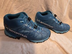 La Sportiva Synthesis Womens Mid GTX Gore-Tex Hiking Shoes US 10 Blue