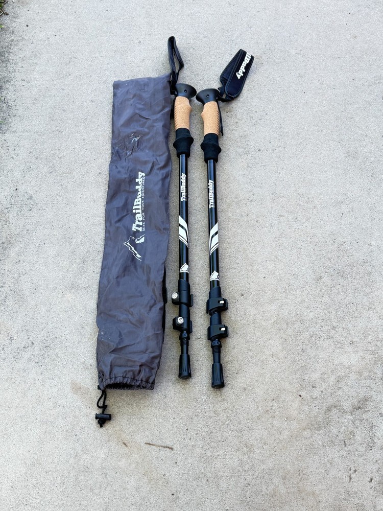 Set of Trail Buddy Trekking Poles 105-135CM Black – 12K
