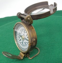 AM Authentic Models WWII Brass Compass, Made in India