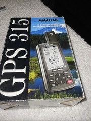 Magellan Marine/Outdoor Handheld NAV GPS 315/320 EUC In Box With Manual TESTED
