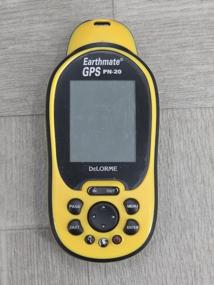 DeLorme Earthmate GPS PN-20 Handheld Hiking GPS, Battery Powered, Yellow/Black